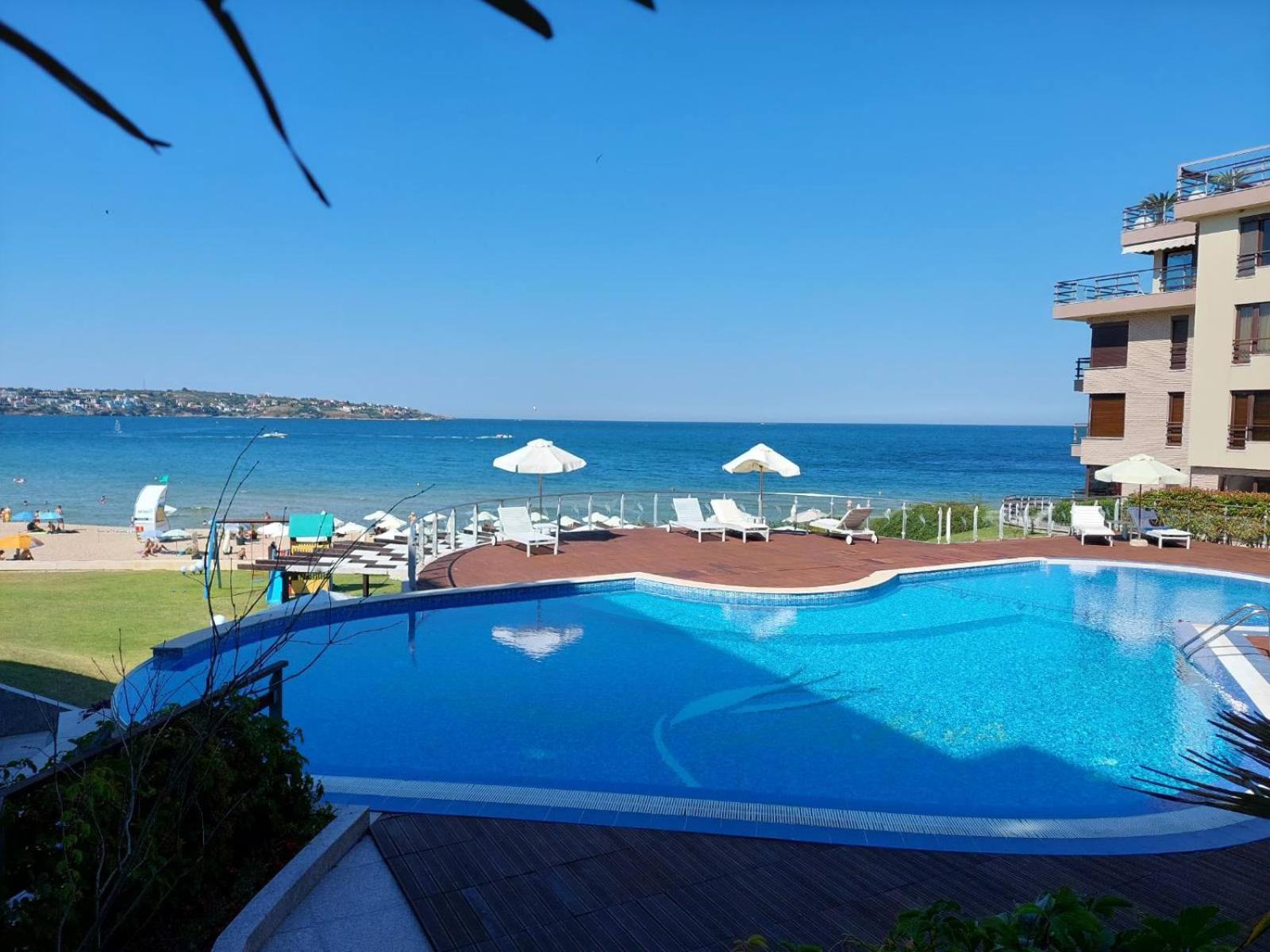 Daire Lillies Sunny Relax Süzebolu